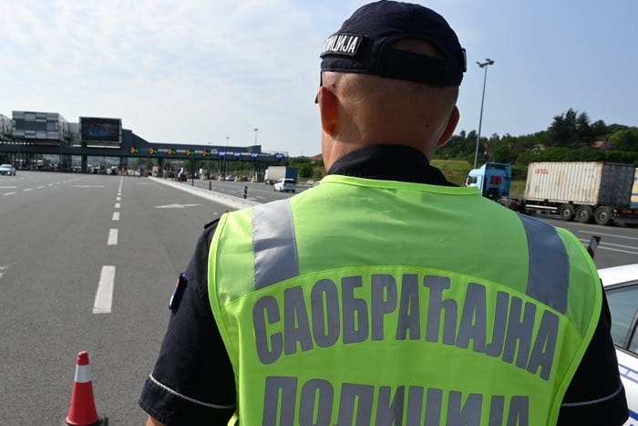 Srbija snizila starosnu granicu za profesionalne vozače